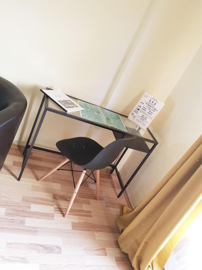 Global Downtown Apartments - Unirii Bucarest Esterno foto